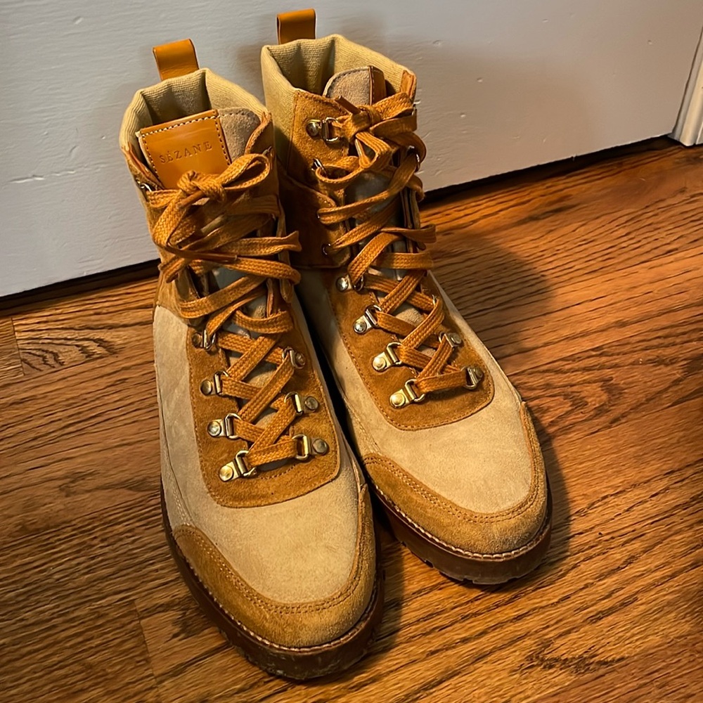 Classic retro sweet, Sezane seude hiking boots 38 💝